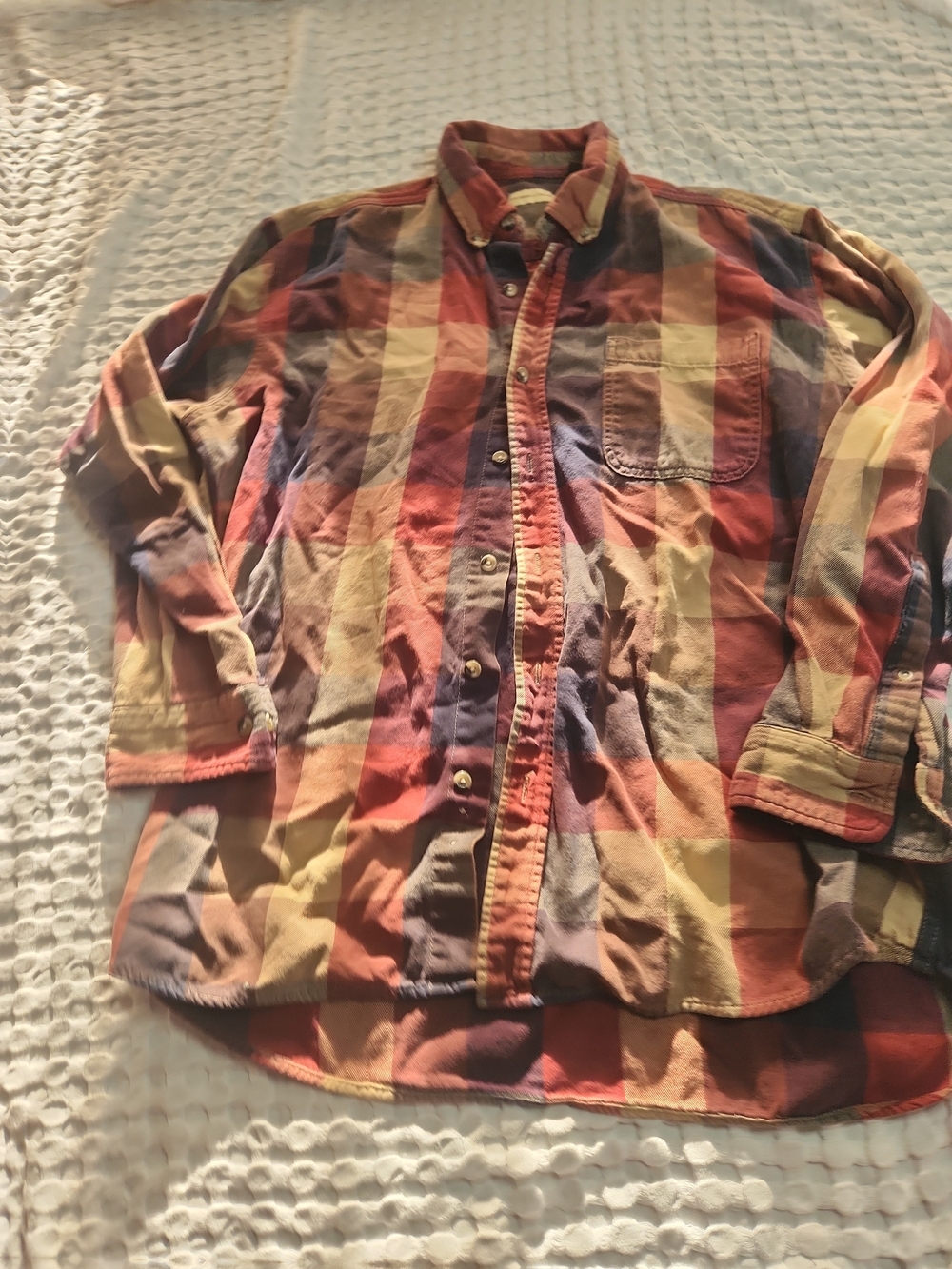 Casual Men's Plaid Button-Down Shirt in Red, Yellow & Blue